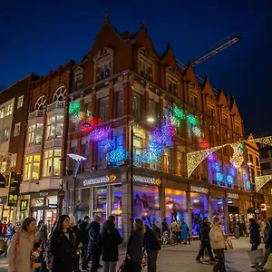 Grafton Street By City Break Dublin