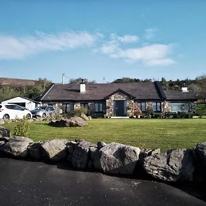 Great Lawn -16km From Town Centre Laune Bridge